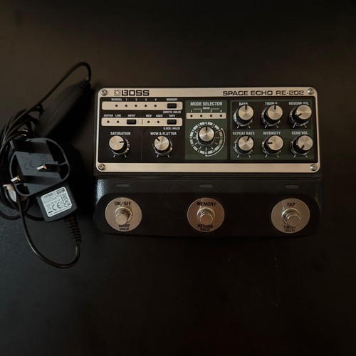 Boss 202 space echo delay - re-202,
