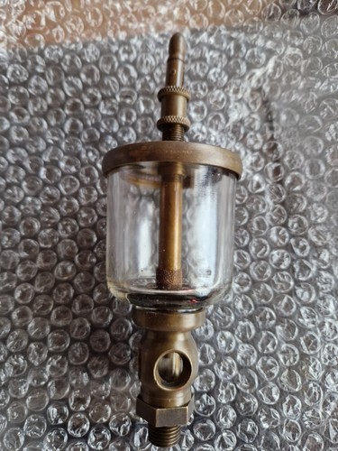Vintage brass engine oil - brass,