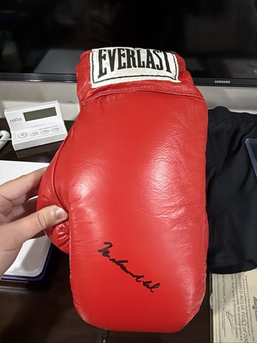 Muhammad ali signed auto - muhammad,