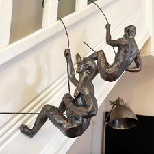 Set Of 2 Abseiling Men