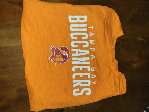 Tampa bay buccaneers t - tampa,