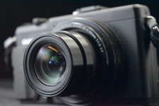 [US Duty Paid] Olympus STYLUS XZ-2 Point and Shoot Digital Camera Black 8491