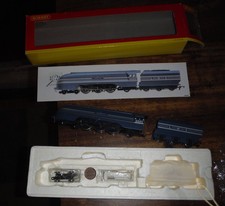 Hornby R2206 LMS Blue 4-6-2