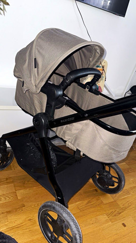 Maxi cosi grey pram with - grey,