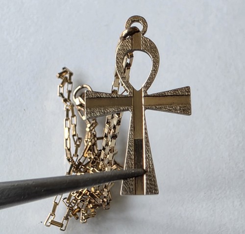 Vintage 9ct yellow gold ankh - yellow,