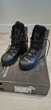 Size lowa boots only - size,