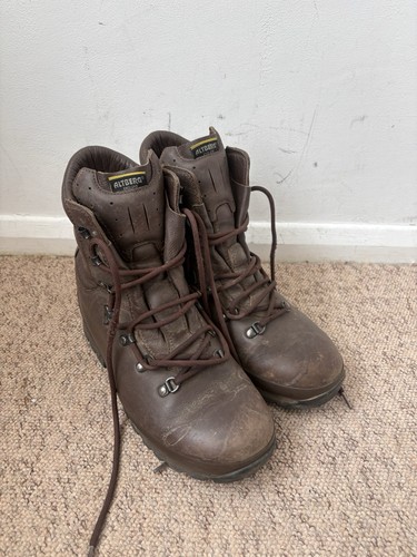 Altberg defender boots size - size, 7