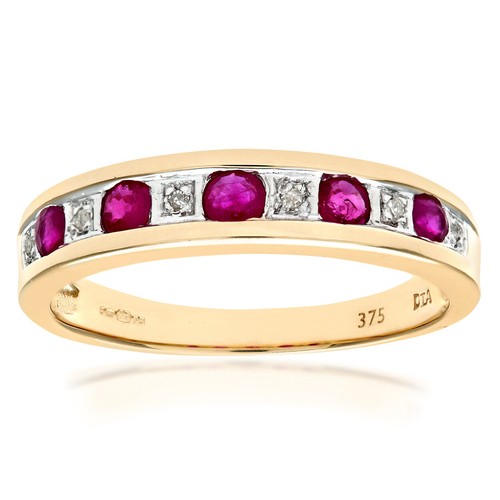 9ct yellow gold ruby - 9ct, and
