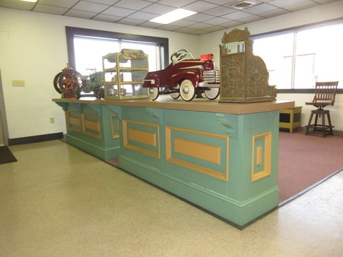 Store counter vintage pair - counter,