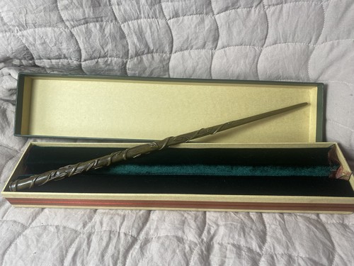 Hermione granger wand - hermione,