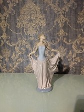 Lladro The Dancer Figurine