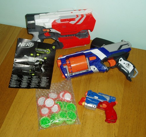 Amazing nerf gun bundle with - nerf,