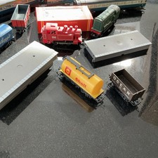 Vintage Hornby Railway various items, trains, track and carriages.