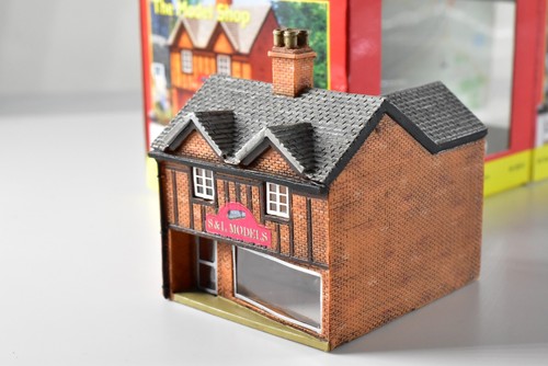 Minty looks unused hornby - looks,