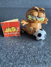 GARFIELD ENESCO CERAMIC FIGURE