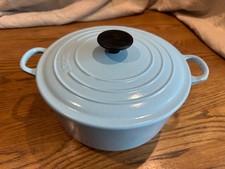 Le Creuset Light Blue Teal Round Cast-Iron Casserole Dish Saucepan Diam 24cm vgc