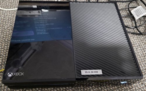 Working xbox one original - -,
