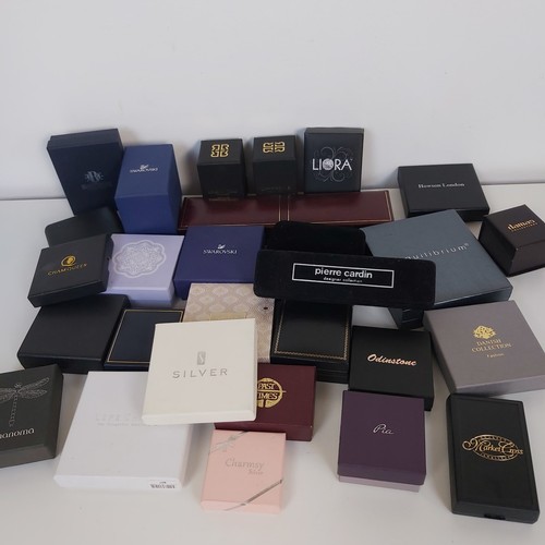 Empty jewellery boxes - empty,