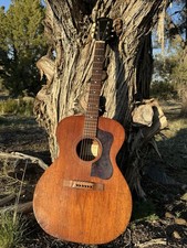 Vintage GUILD M-30 GHOST LABEL