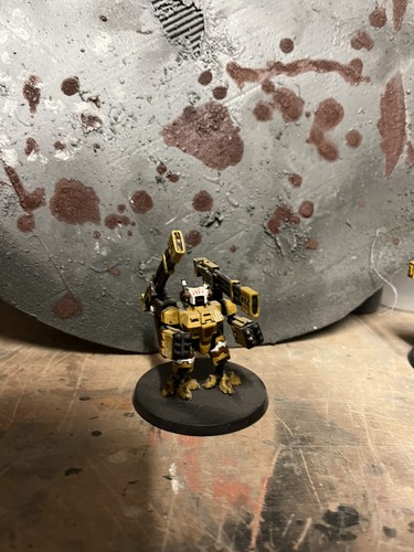 Tau broadside battlesuit - ,