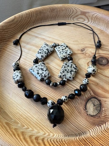 Gemstone necklace and - gemstone,