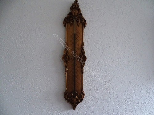 Gravity clock anno - clock,