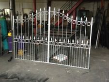 Made to measure galvanised and painted metal driveway gates, Design PJN07