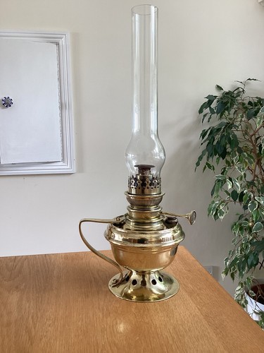 Hinks coronation hand - hinks, lamp.