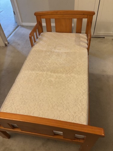 Toddler bed from john - toddler,