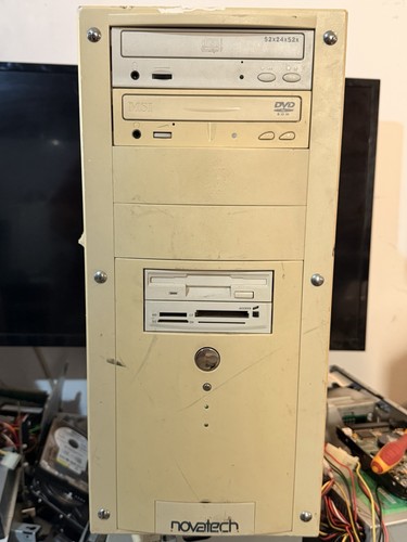 Retro novatech computer - retro,