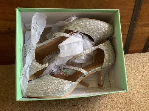 Womens mid high - high, heel