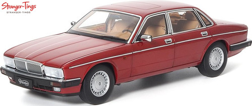 Almost real jaguar daimler - daimler, xj6