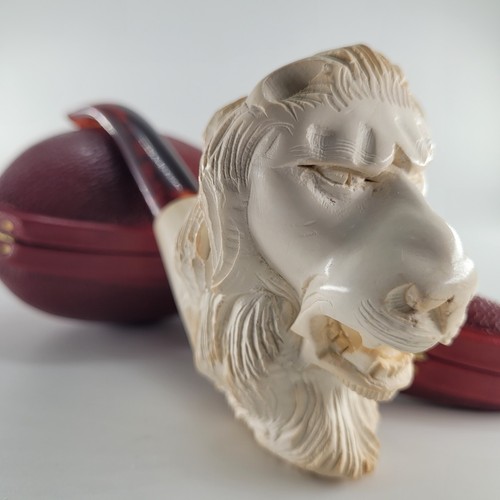 Xlarge lion meerschaum pipe - lion,