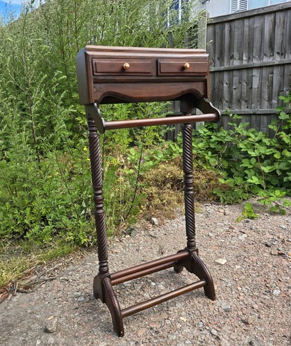 Gentleman valet butler - gentleman's,