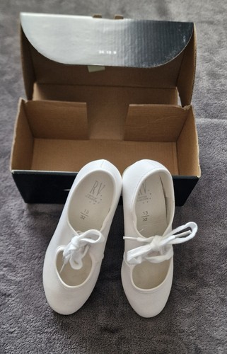 Girls white tap dance shoes - dance,