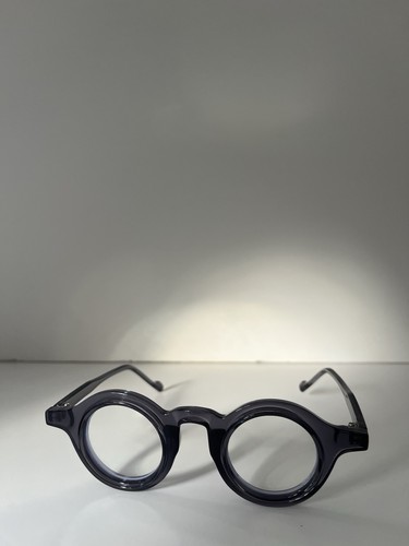 Vintage rounded grey - , frame