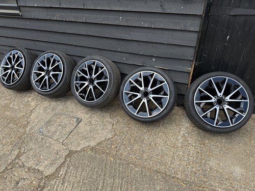 Genuine mercedes cla eqa - genuine,