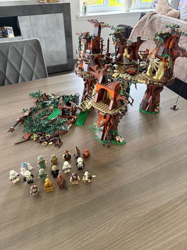 Lego star wars ewok village - lego,