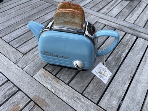 Tea pot toaster - tea,