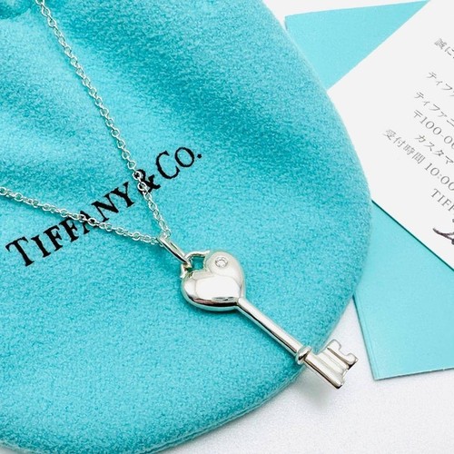 Tiffany heart key pendant - co,