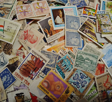 200+ Worldwide Stamp Mixture