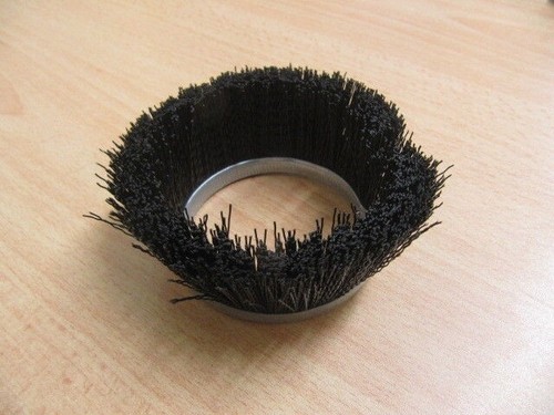 Sand blast pot brush - brush, for