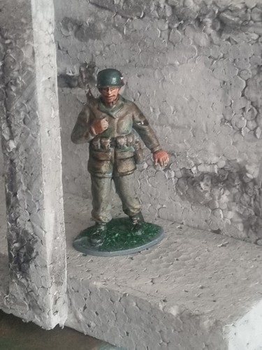 Airfix painted german soldiers - german,