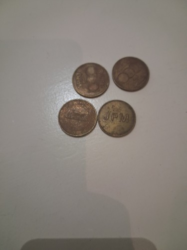 Fruit machine tokens - 4,