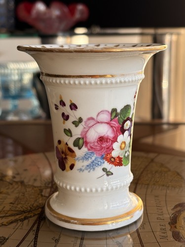 Coalport 1840 60s bud vase - bud,