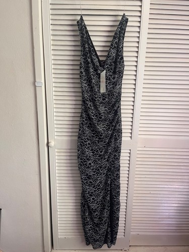 Lipsy black lace - a,