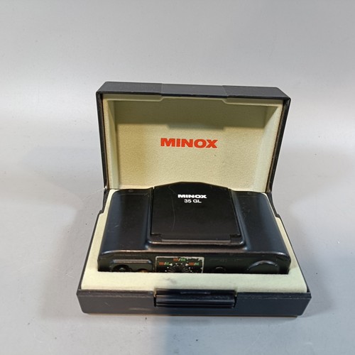 Minox 35mm film camera - 35mm,