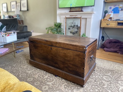 Rustic victorian blanket box - box, /