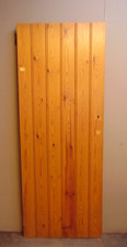 Door Plank Ledge & Brace