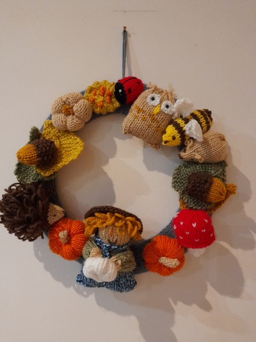 Hand knit wreath for - hand,